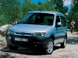 Коврики текстильные для Peugeot Partner I (пассажирский / 5F) 1996 - 2002