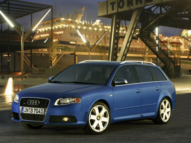 Коврики текстильные "Комфорт" для Audi S4 (универсал / B7) 2004 - 2008, черные, 4шт.